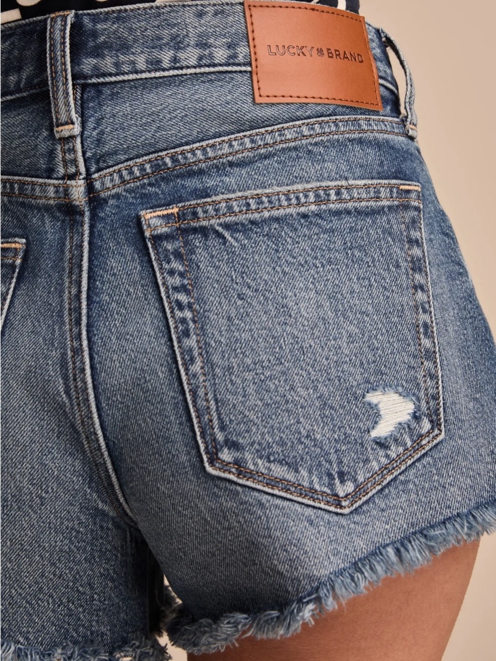 Lucky Brand High-Rise Distressed Denim Shorts Festival Coachella Stagecoach NWT - Picture 5 of 8